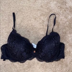 2/$15 ❤️🔥 Marilyn Monroe Padded Bra